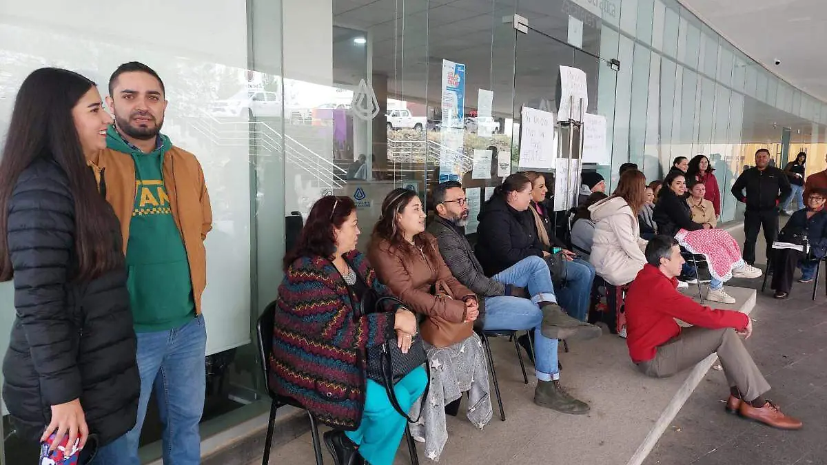 Protesta en el tribunal de justicia laboral de Zacatecas